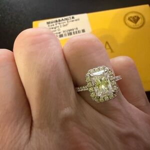 Silver Engagement Ring emerald 2 carat size 6